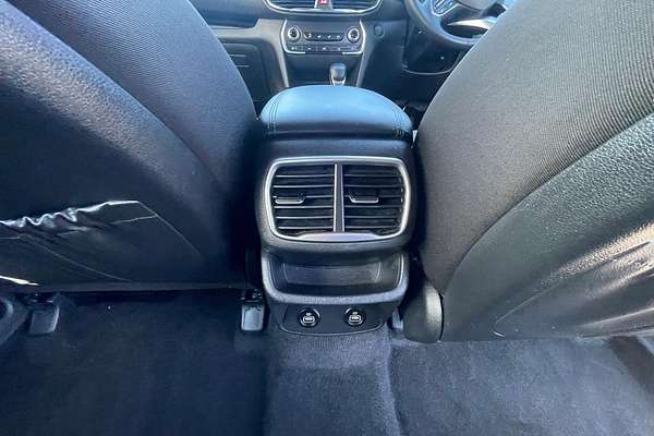 2021 Hyundai Santa Fe Active TM.V3