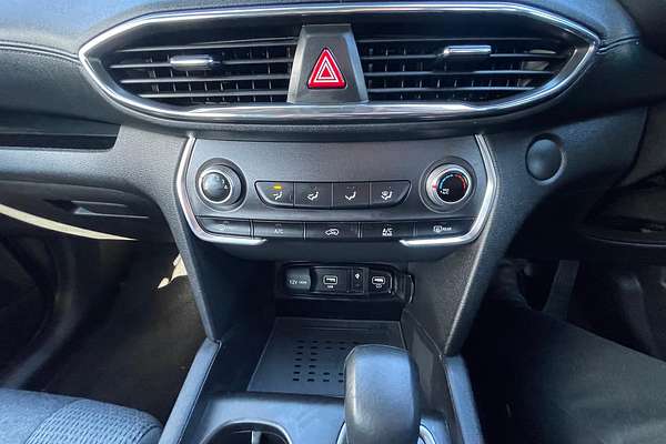 2021 Hyundai Santa Fe Active TM.V3