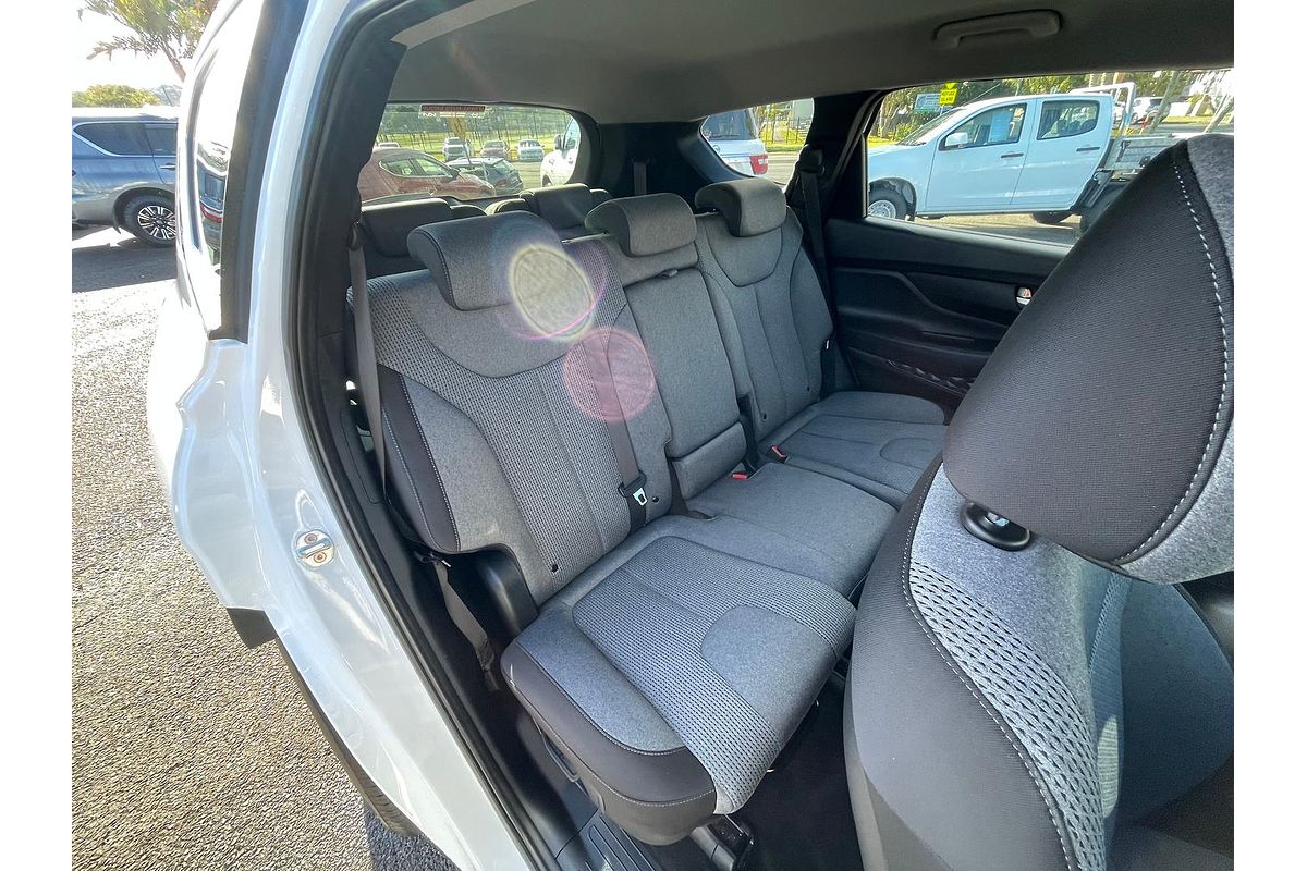 2021 Hyundai Santa Fe Active TM.V3