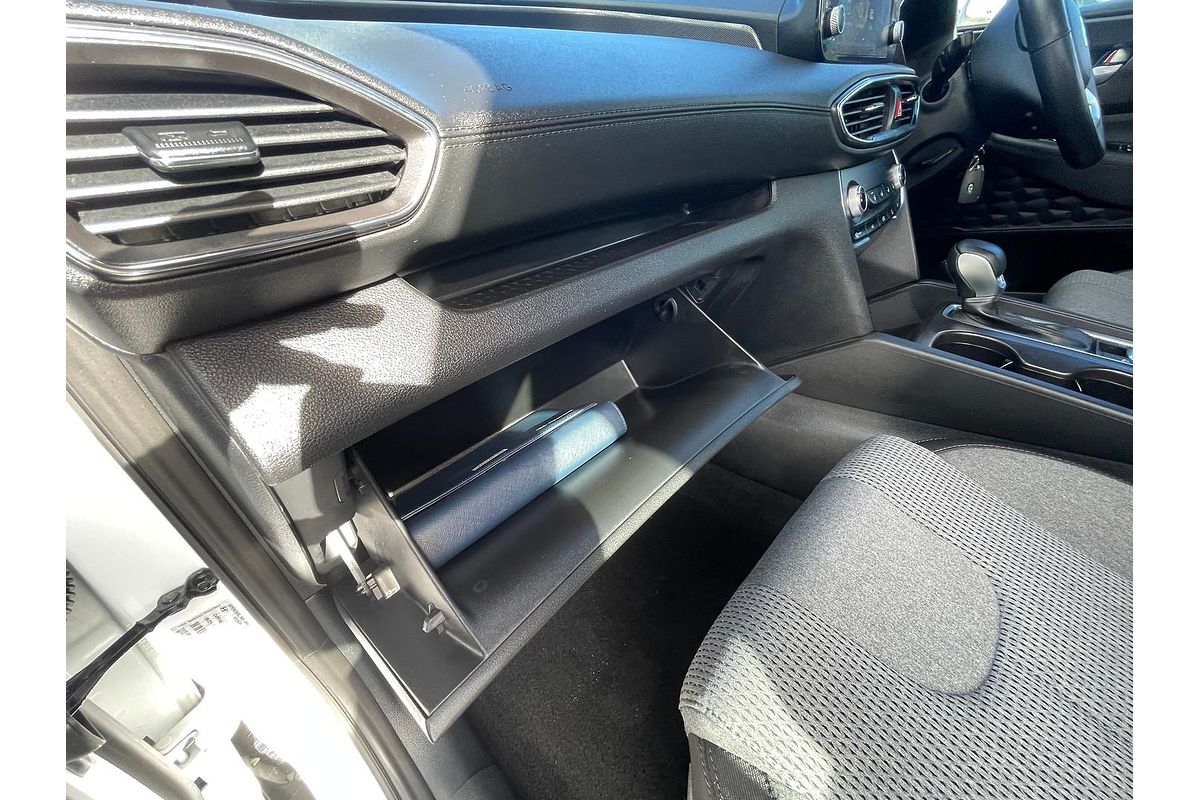 2021 Hyundai Santa Fe Active TM.V3