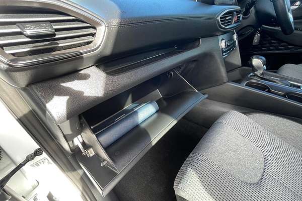 2021 Hyundai Santa Fe Active TM.V3