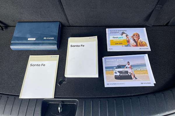 2021 Hyundai Santa Fe Active TM.V3