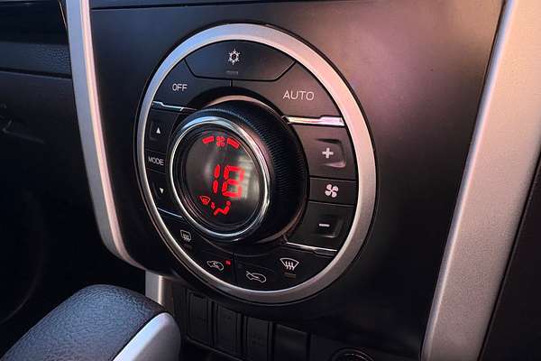 2020 Isuzu MU-X LS-T