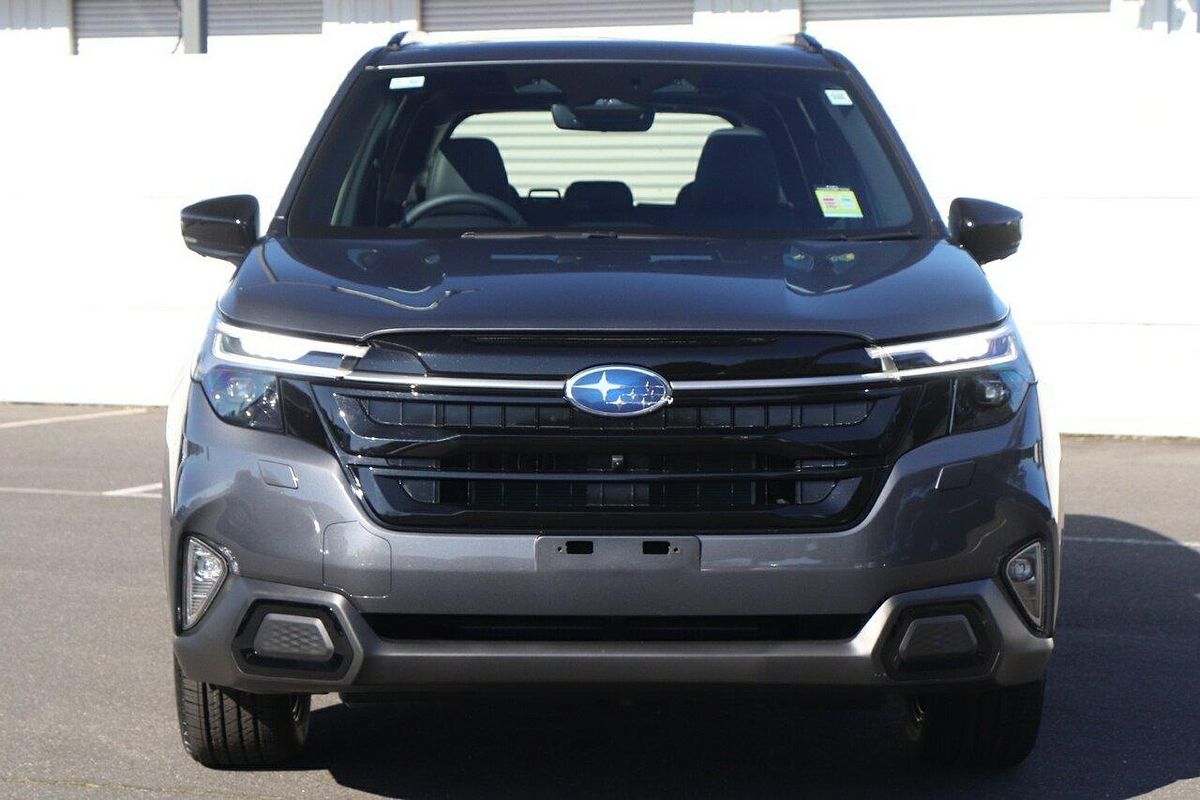 2025 Subaru Forester Hybrid Touring S6