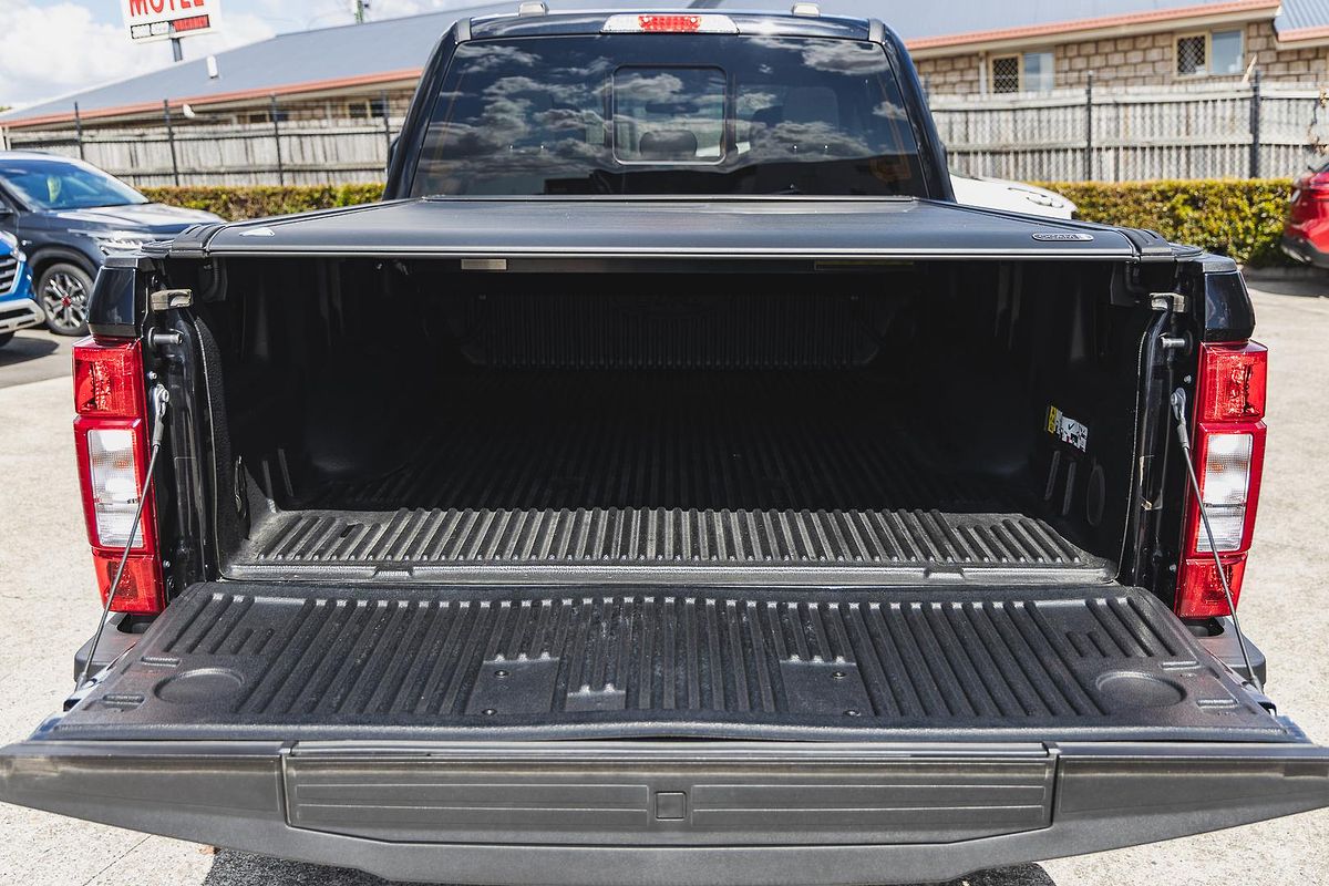 2022 Ford F250 XLT 4X4