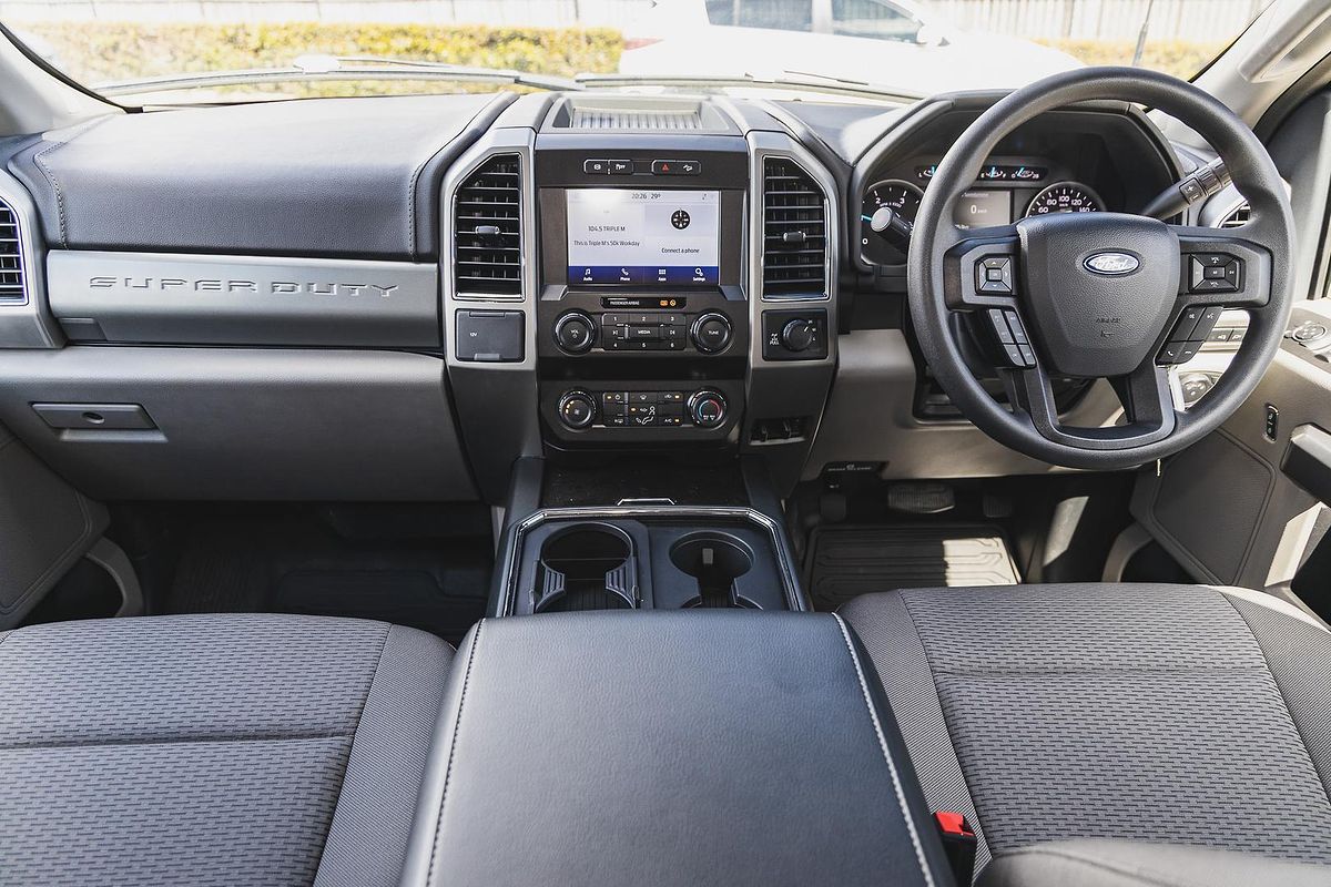 2022 Ford F250 XLT 4X4