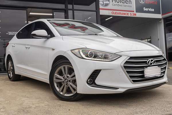 2017 Hyundai Elantra Active AD