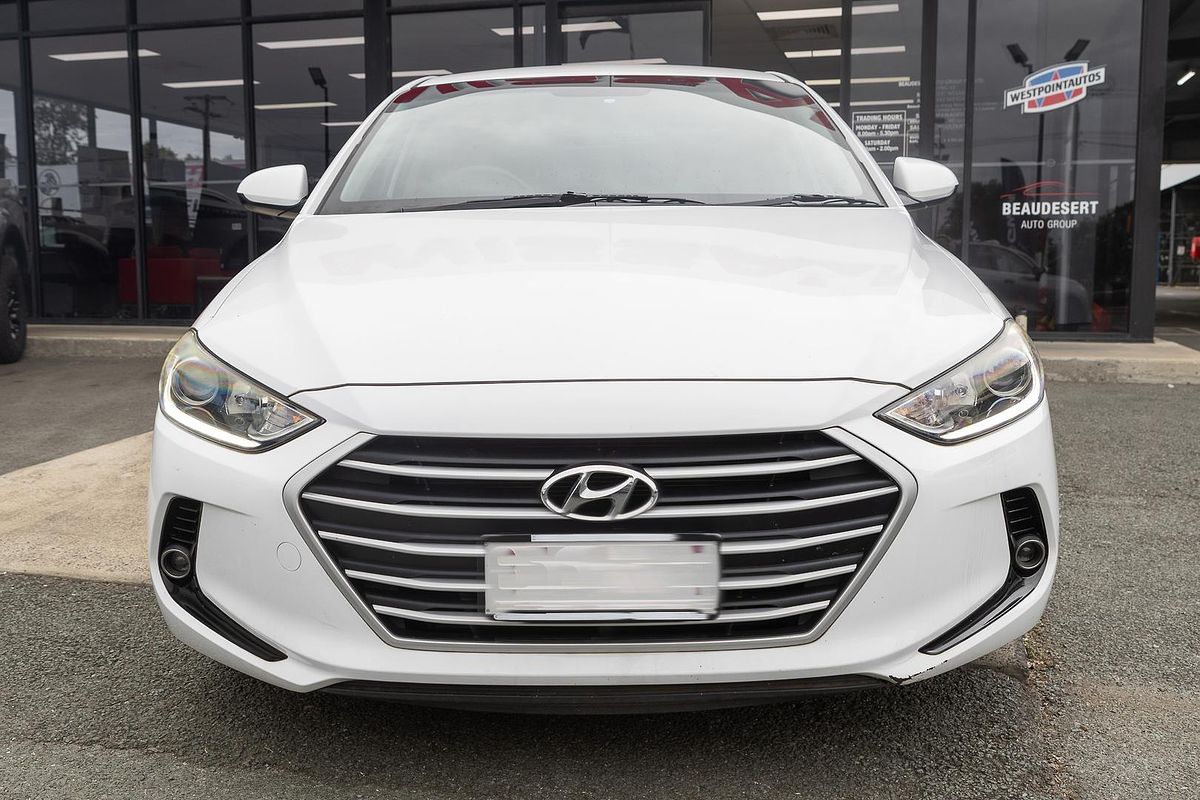 2017 Hyundai Elantra Active AD