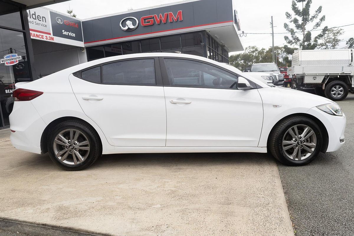 2017 Hyundai Elantra Active AD