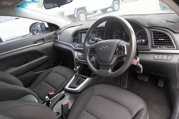 2017 Hyundai Elantra Active AD