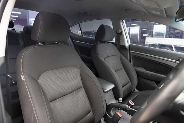 2017 Hyundai Elantra Active AD
