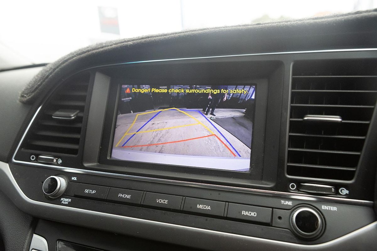 2017 Hyundai Elantra Active AD