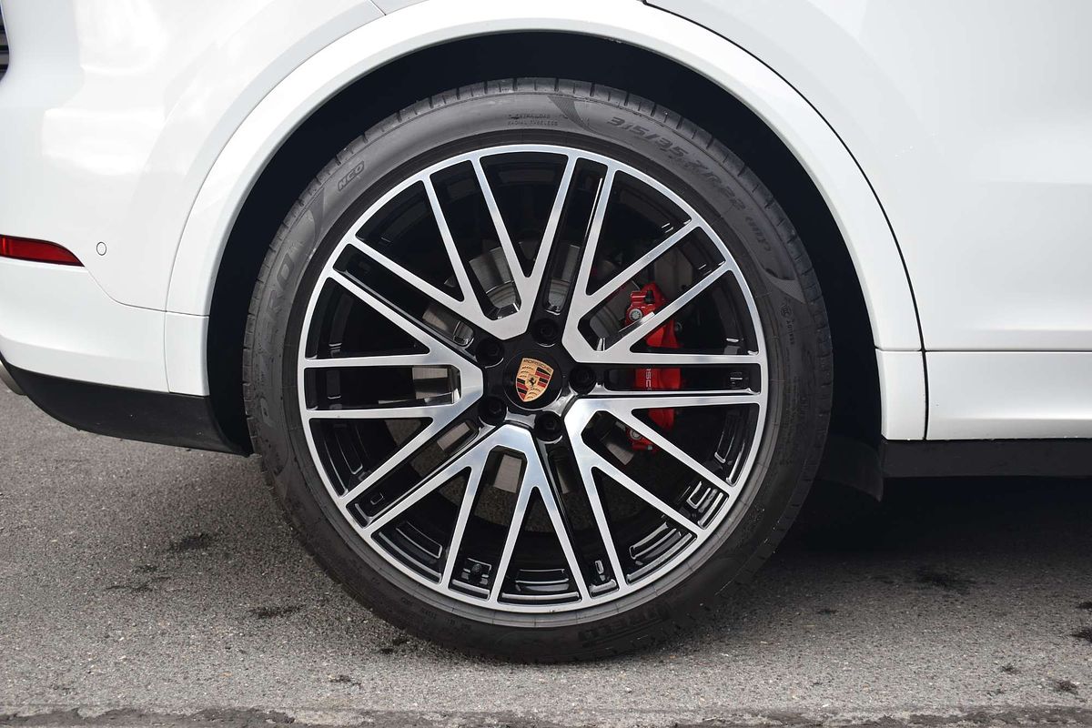 2023 Porsche Cayenne S 9YA II