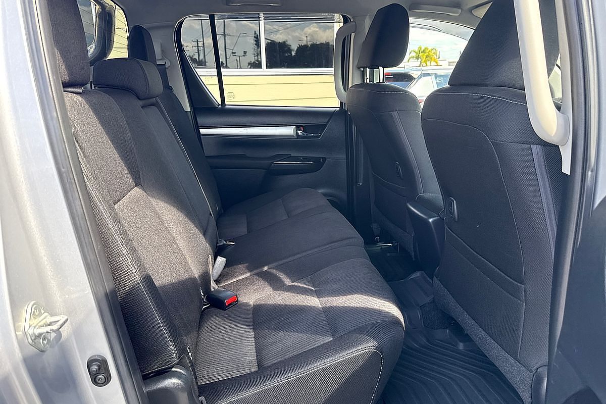 2016 Toyota Hilux SR5 GUN126R 4X4