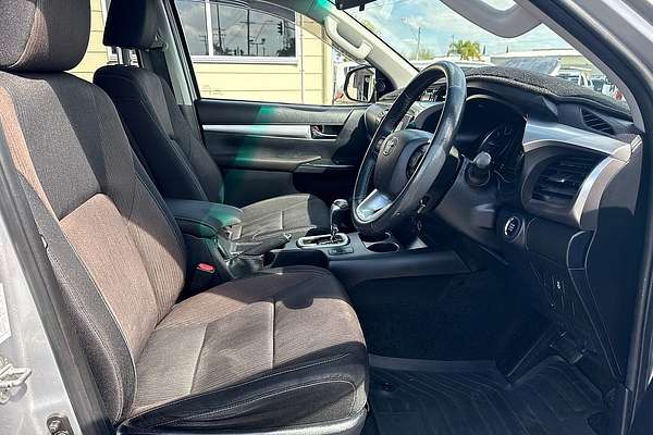 2016 Toyota Hilux SR5 GUN126R 4X4