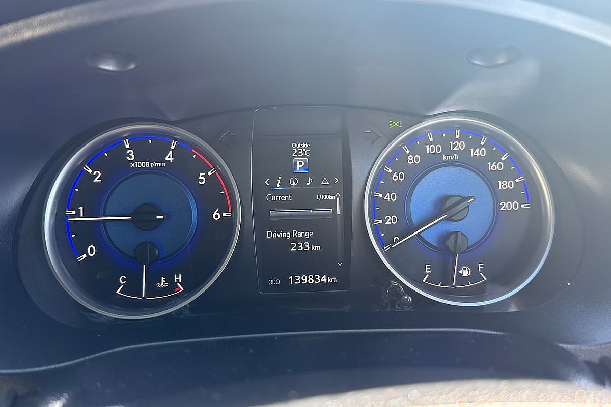 2016 Toyota Hilux SR5 GUN126R 4X4