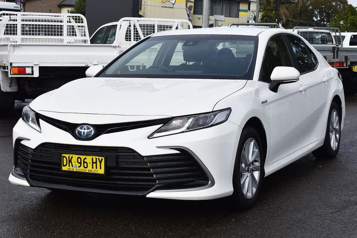 2024 Toyota Camry Ascent AXVH70R