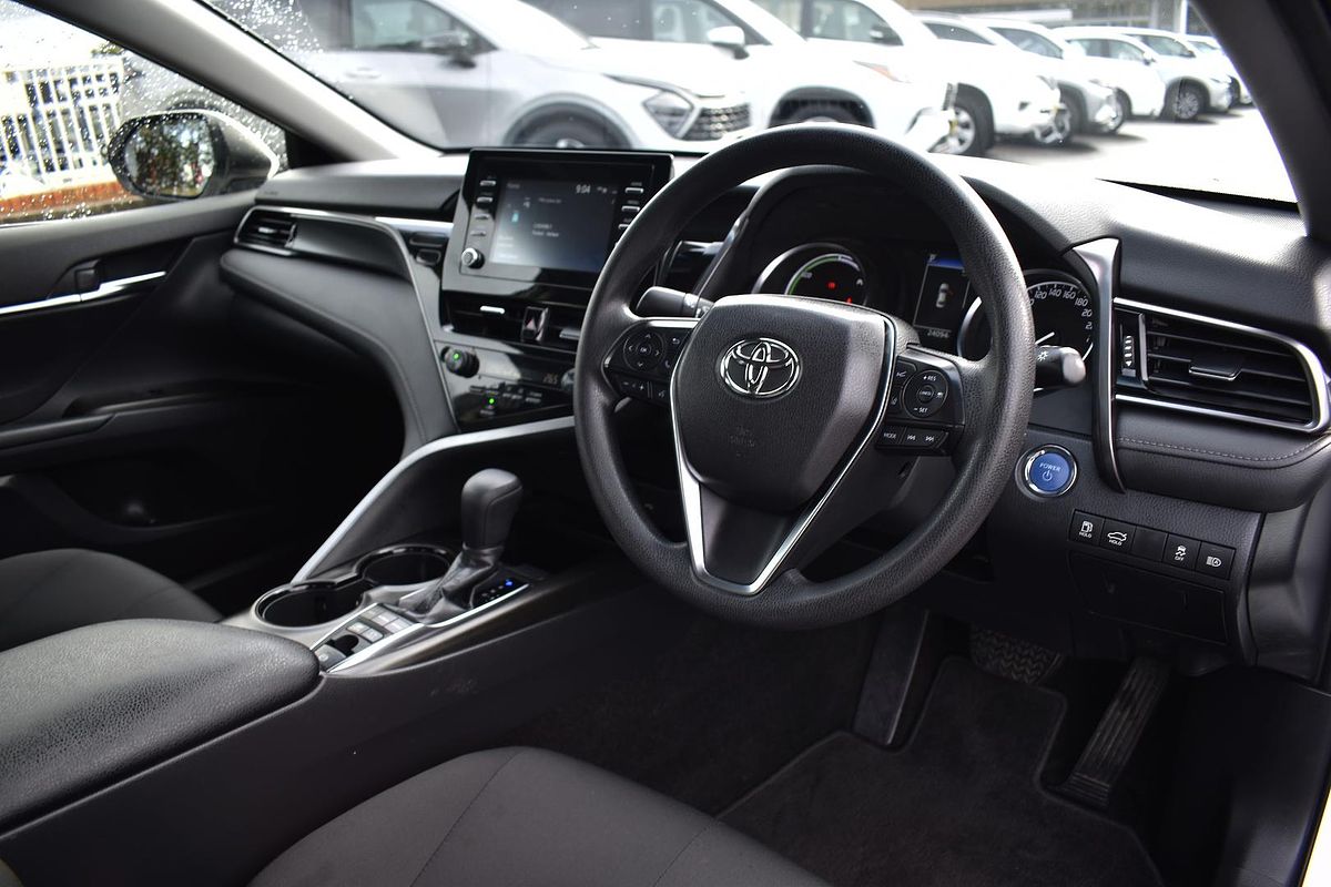 2024 Toyota Camry Ascent AXVH70R