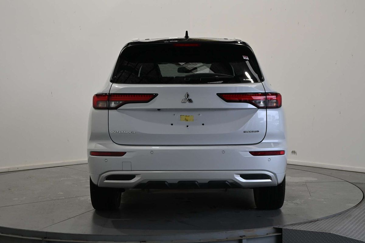 2024 Mitsubishi Outlander Exceed Tourer ZM