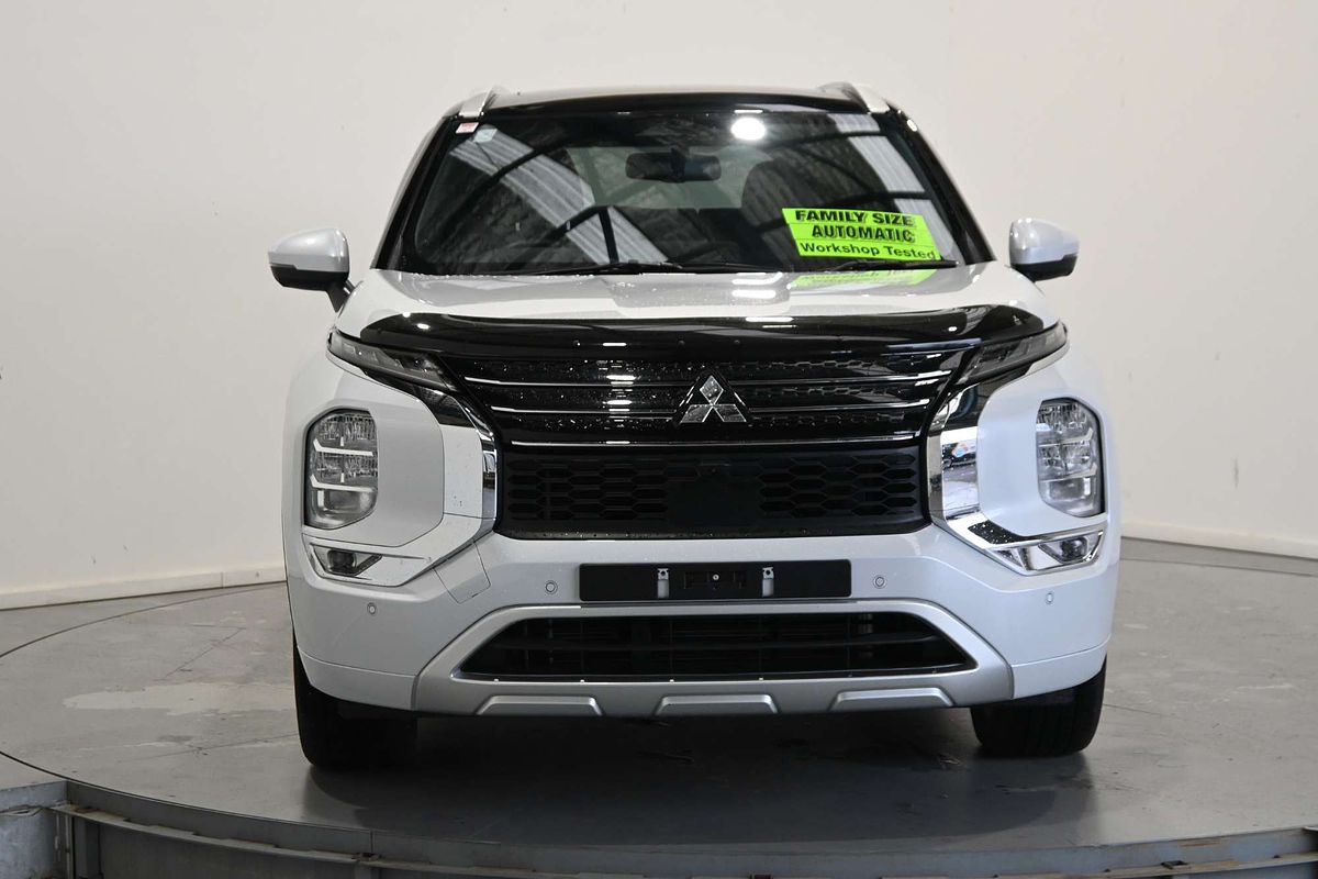 2024 Mitsubishi Outlander Exceed Tourer ZM