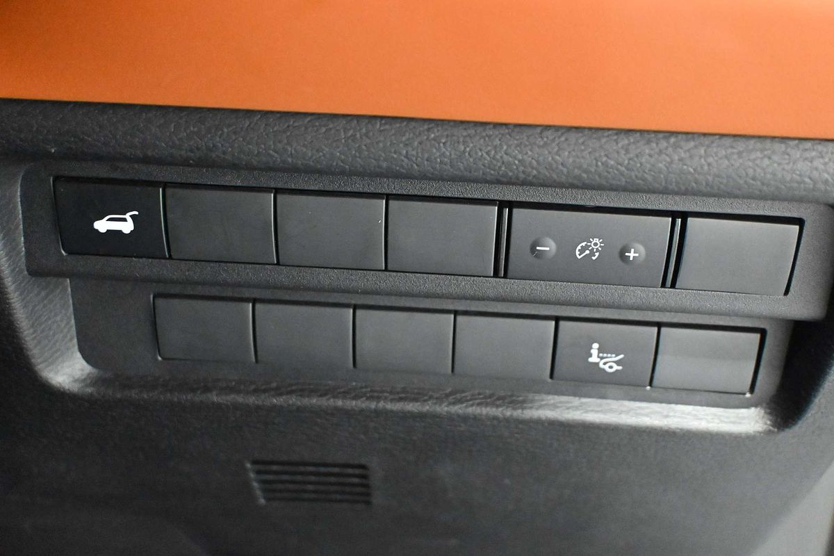 2024 Mitsubishi Outlander Exceed Tourer ZM