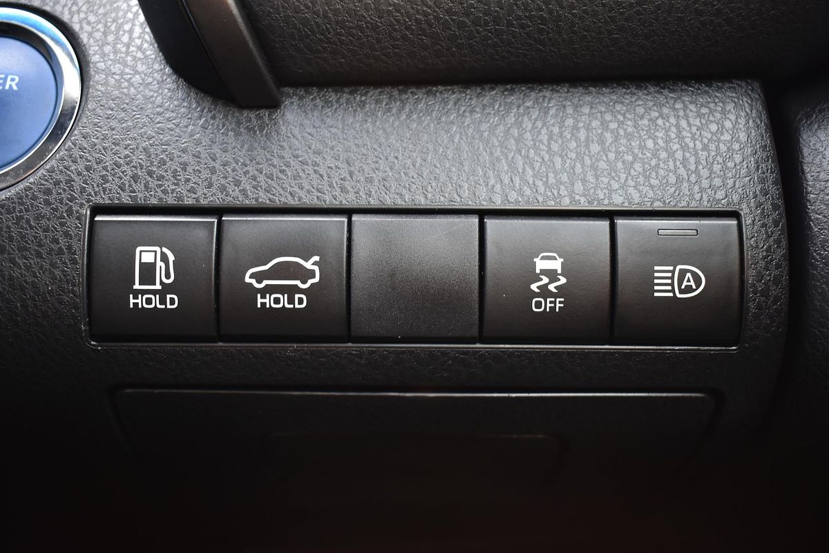 2023 Toyota Camry Ascent AXVH70R
