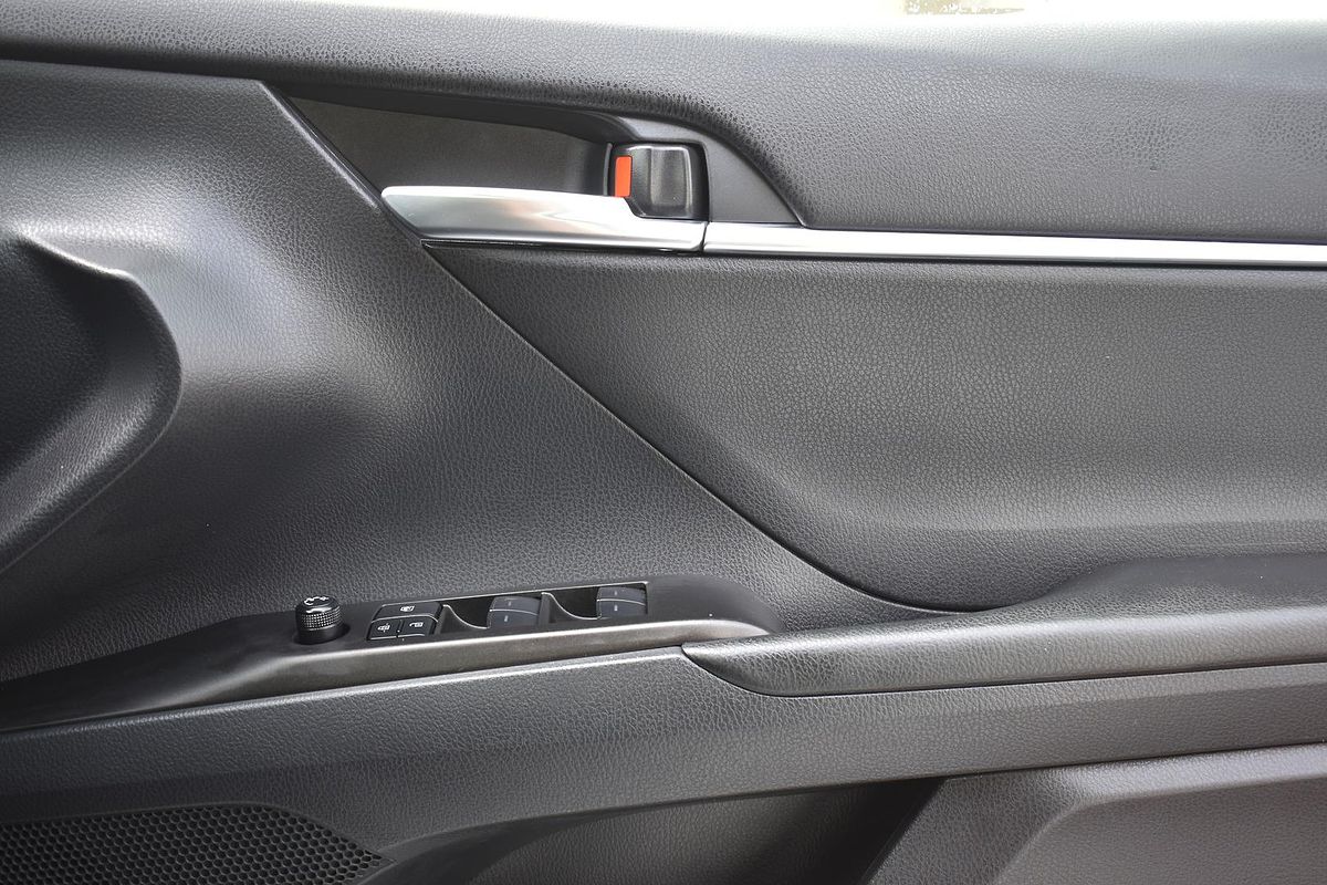 2023 Toyota Camry Ascent AXVH70R