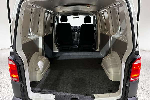 2017 Volkswagen Transporter TDI250 Runner T6 SWB