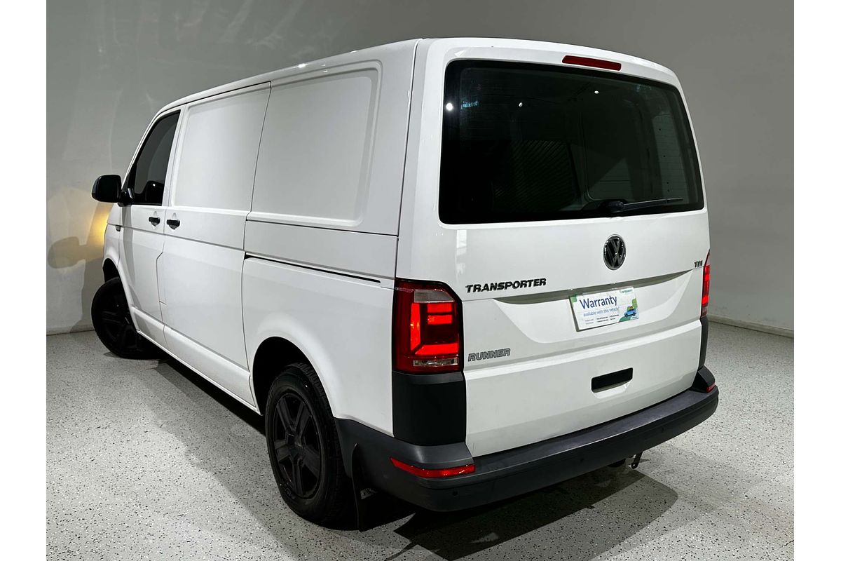 2017 Volkswagen Transporter TDI250 Runner T6 SWB