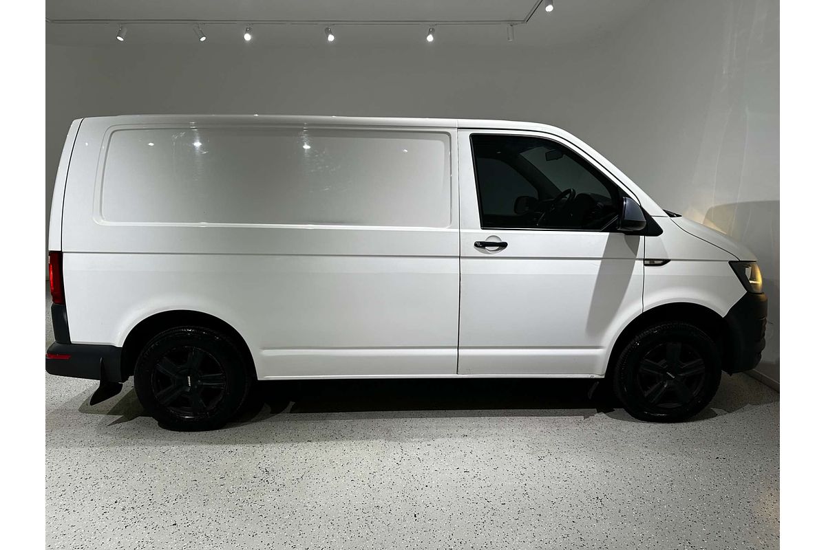 2017 Volkswagen Transporter TDI250 Runner T6 SWB
