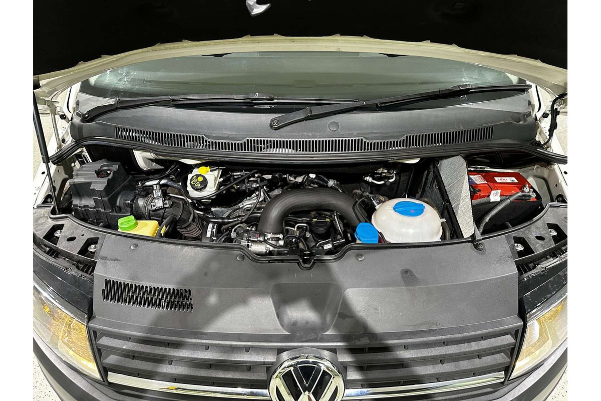 2017 Volkswagen Transporter TDI250 Runner T6 SWB