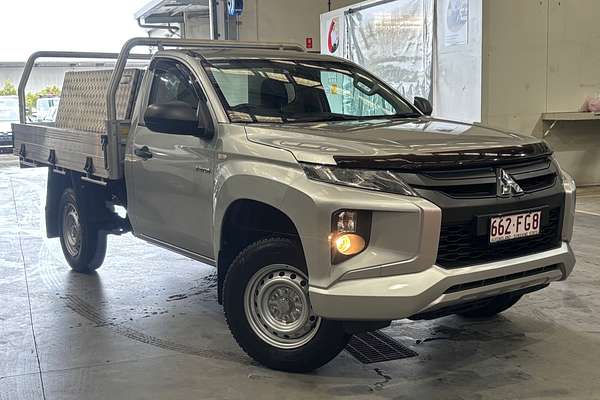 2022 Mitsubishi Triton GLX MR