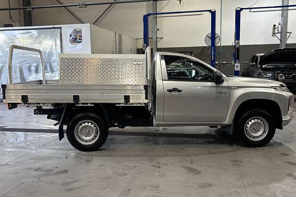 2022 Mitsubishi Triton GLX MR