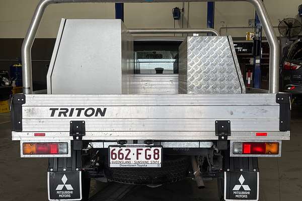 2022 Mitsubishi Triton GLX MR