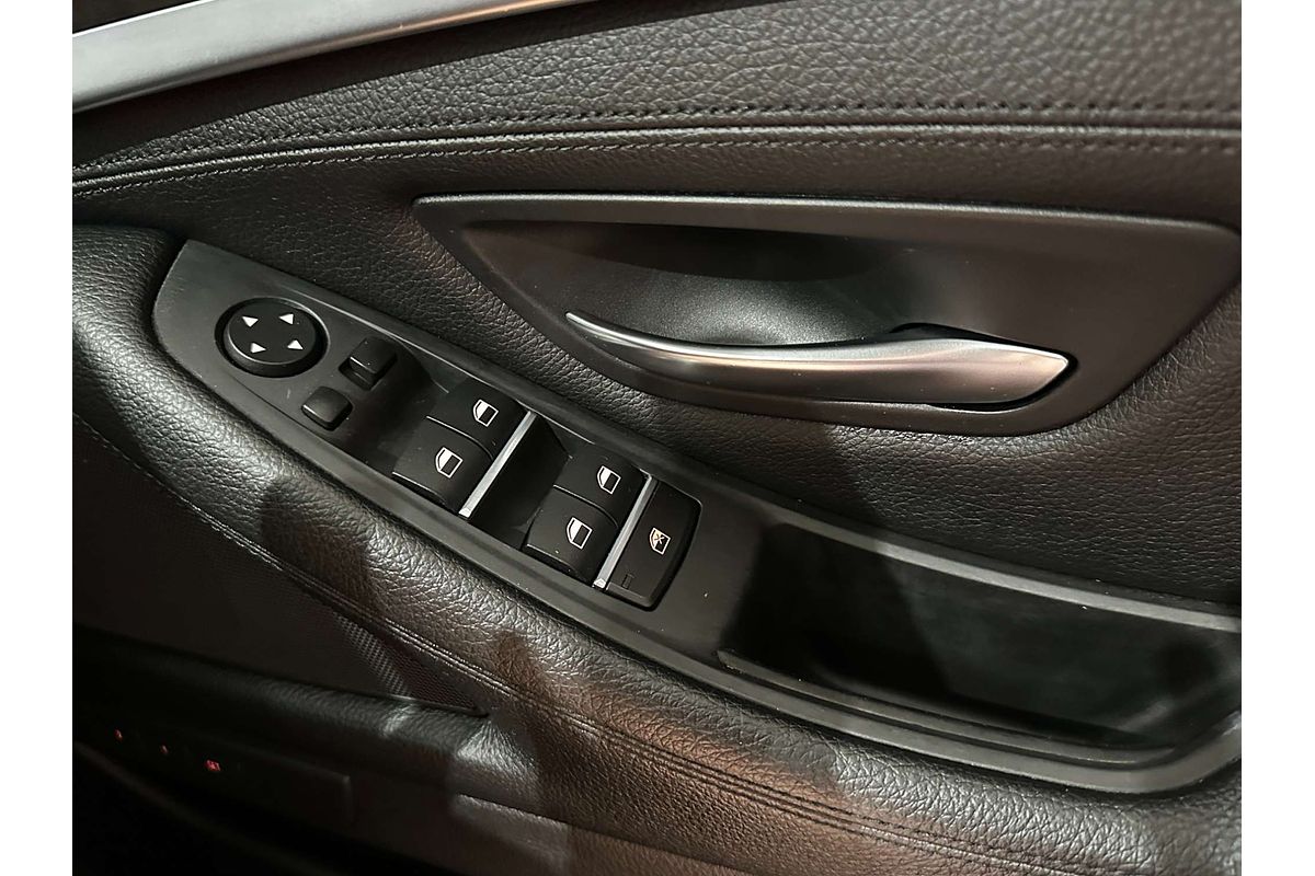 2016 BMW 5 Series 520i M Sport F10 LCI