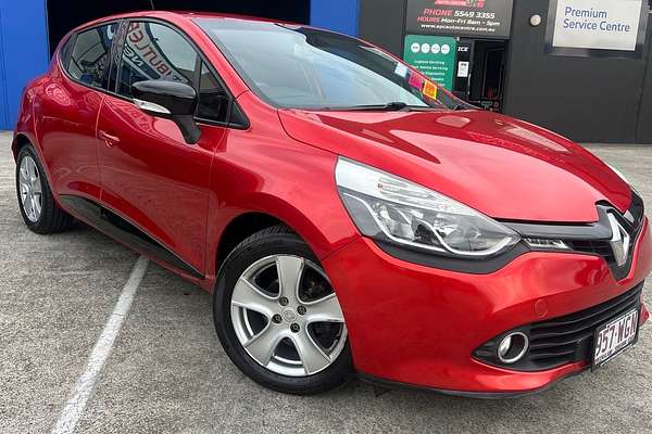2015 Renault Clio Expression IV B98