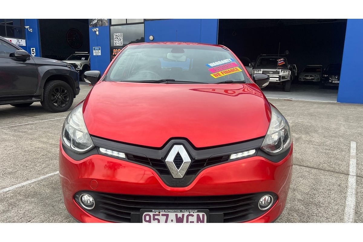 2015 Renault Clio Expression IV B98