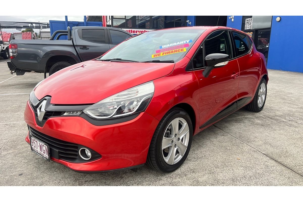2015 Renault Clio Expression IV B98
