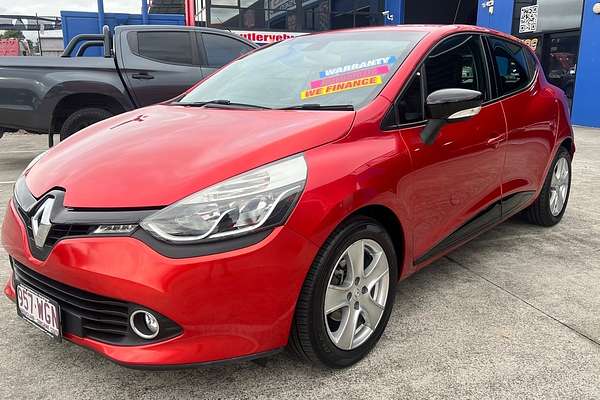 2015 Renault Clio Expression IV B98
