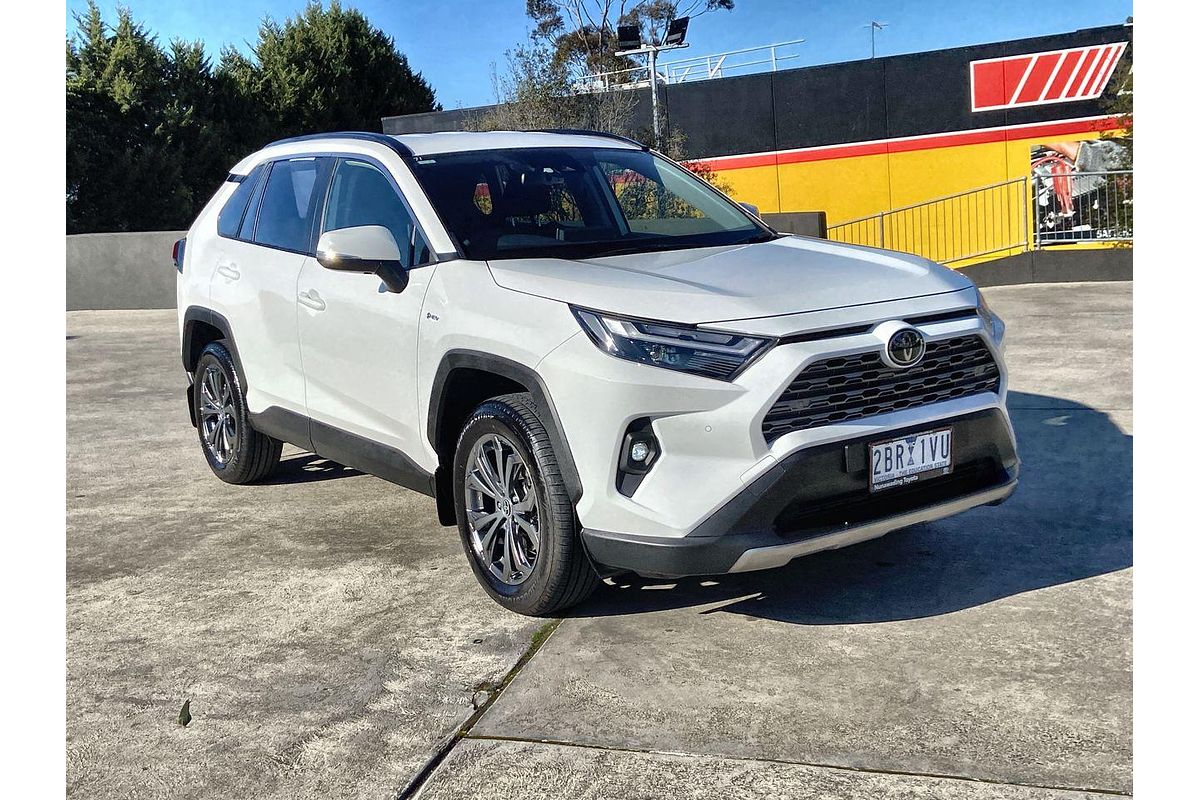 2024 Toyota RAV4 GXL AXAH52R