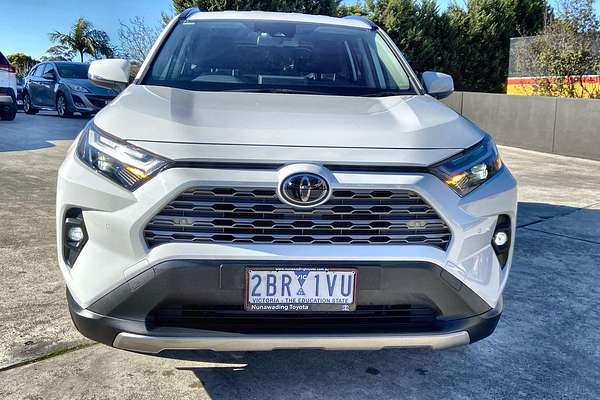 2024 Toyota RAV4 GXL AXAH52R