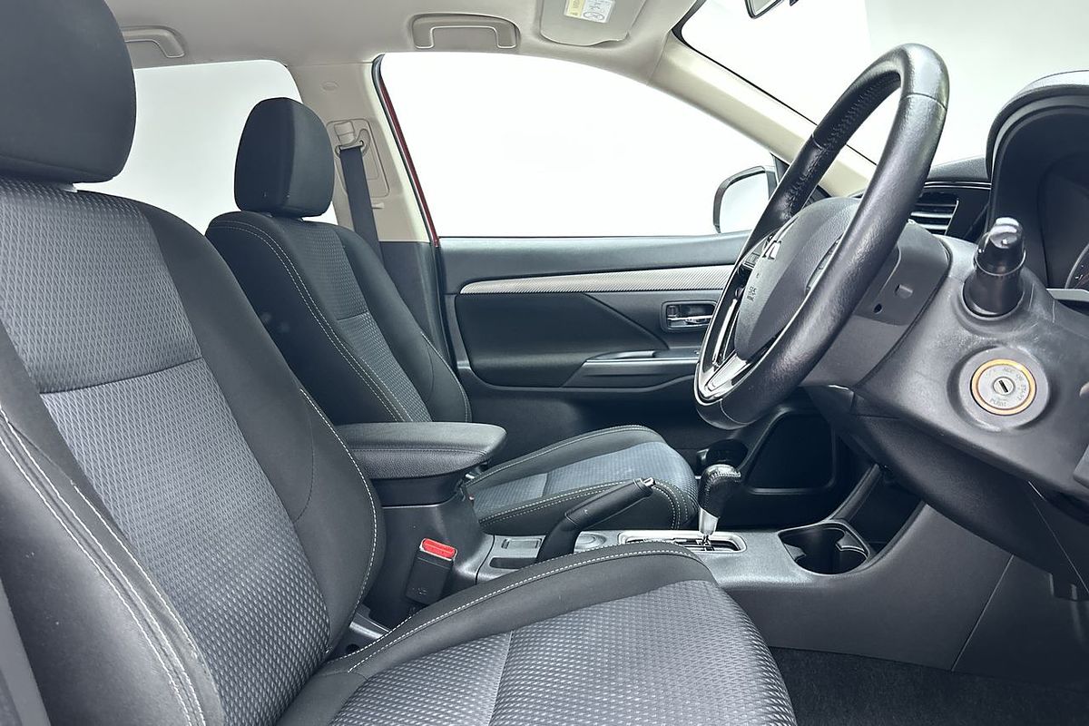 2016 Mitsubishi Outlander LS ZK