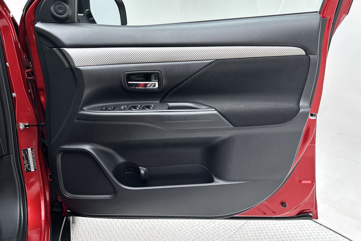 2016 Mitsubishi Outlander LS ZK