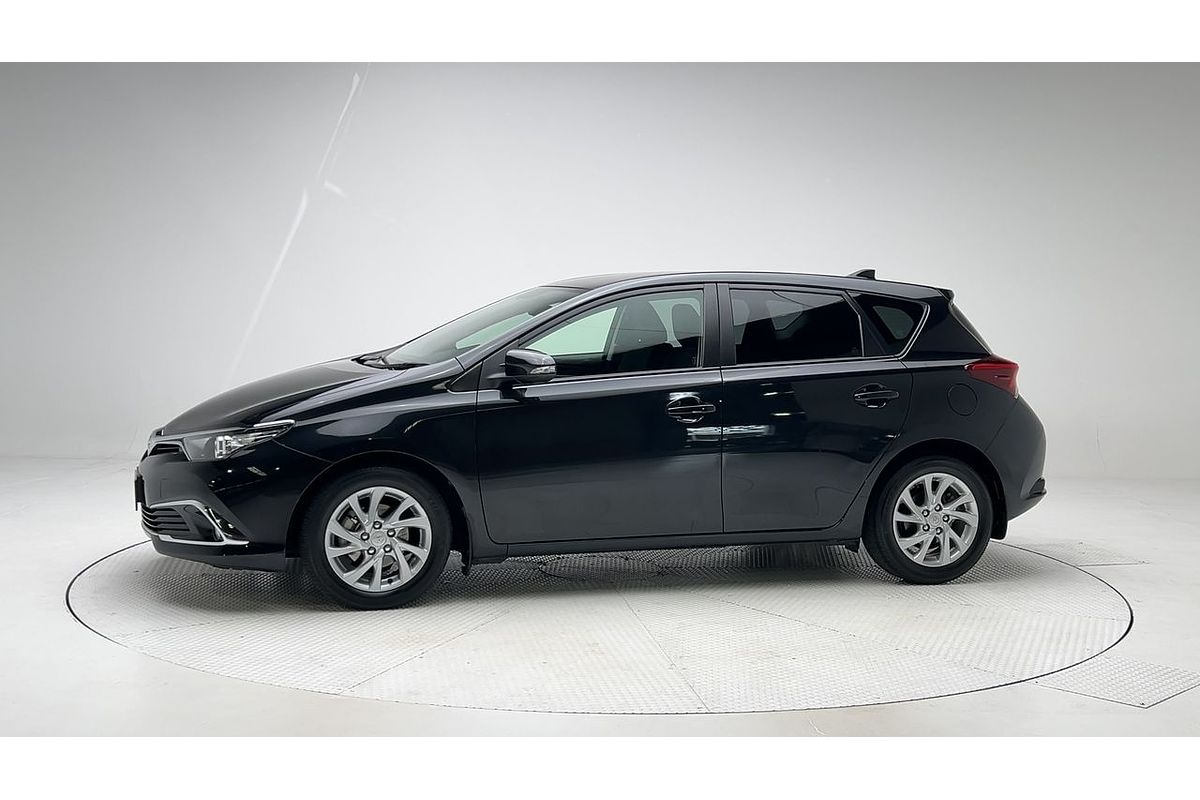 2018 Toyota Corolla Ascent Sport ZRE182R