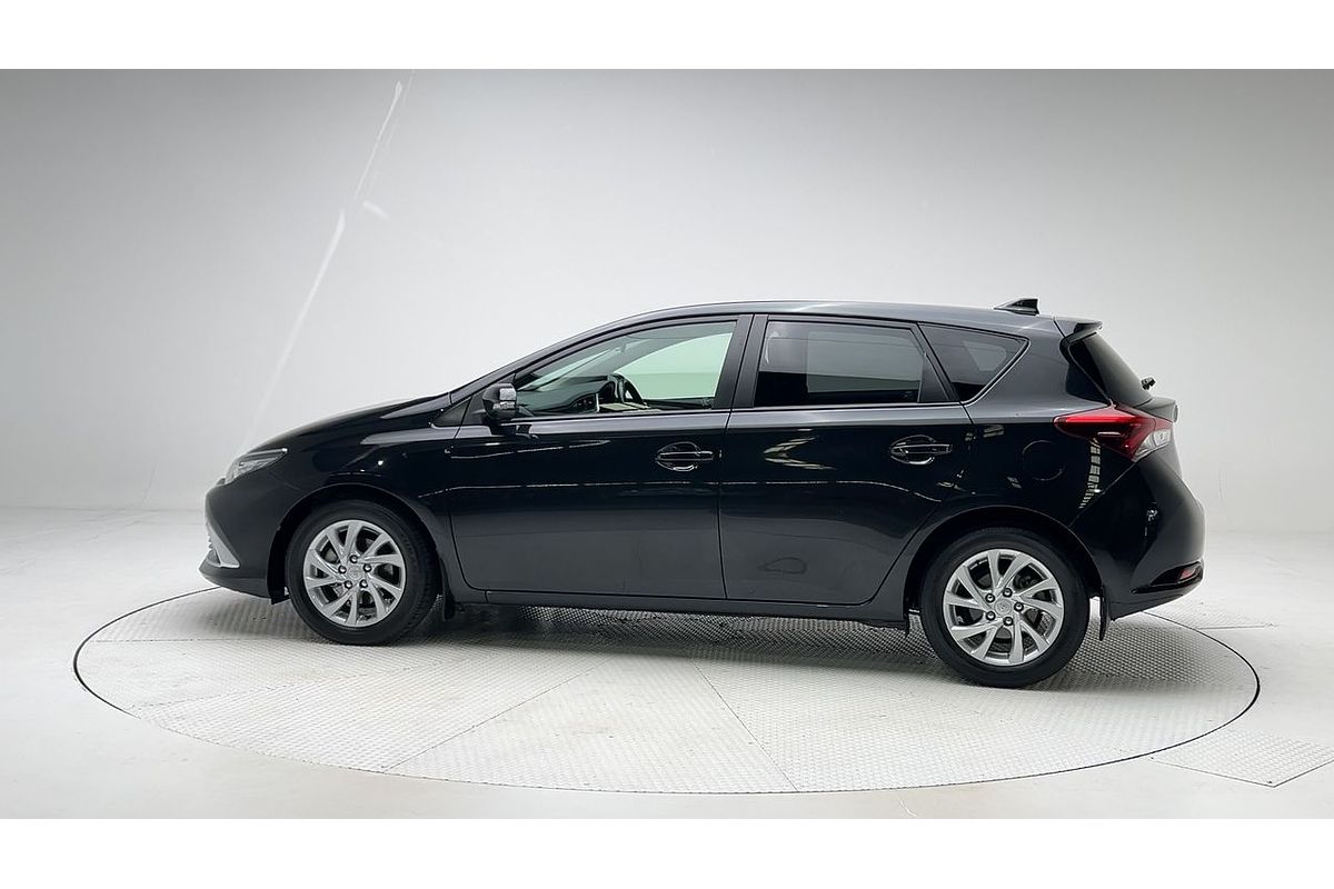 2018 Toyota Corolla Ascent Sport ZRE182R