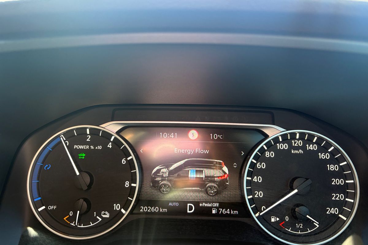 2023 Nissan X-TRAIL ST-L e-POWER T33