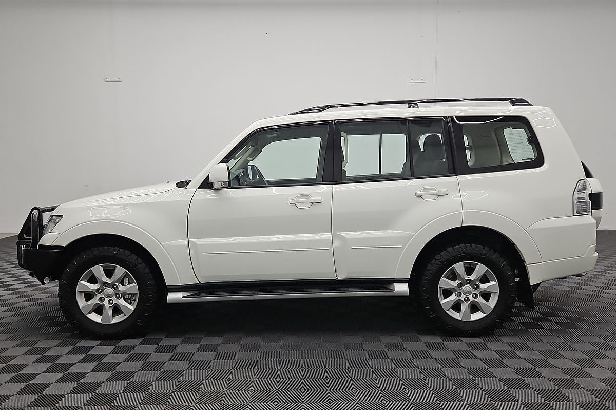 2021 Mitsubishi Pajero GLX NX