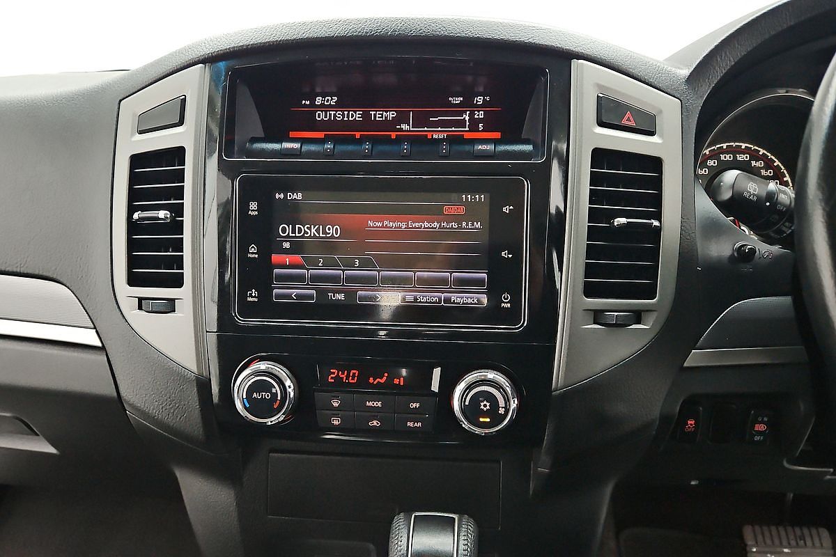 2021 Mitsubishi Pajero GLX NX