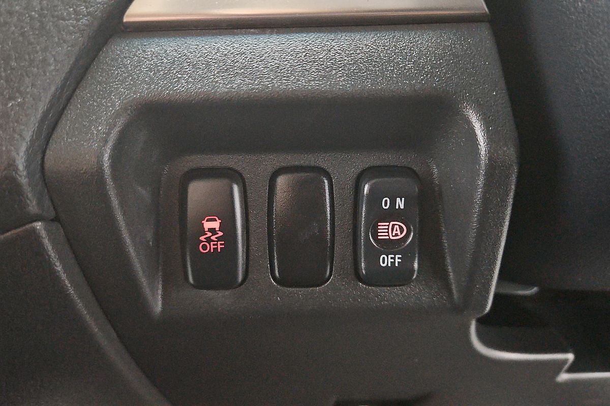 2021 Mitsubishi Pajero GLX NX
