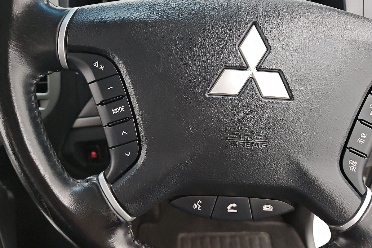 2021 Mitsubishi Pajero GLX NX